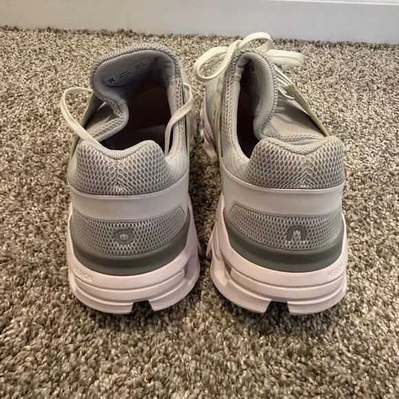 On Running Women's Gray Running Shoes - Picture 3 of 6